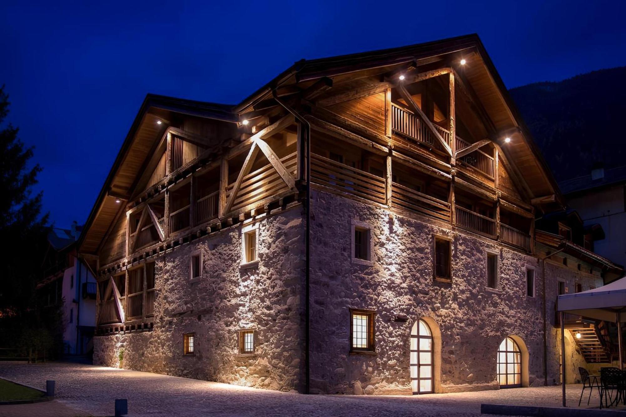 Casa Moresc สปิอาซโซ ภายนอก รูปภาพ